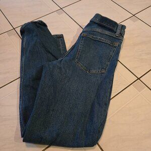 Abercrombie & Fitch High Rise Mom Jeans Dark Wash Distressed 2/26